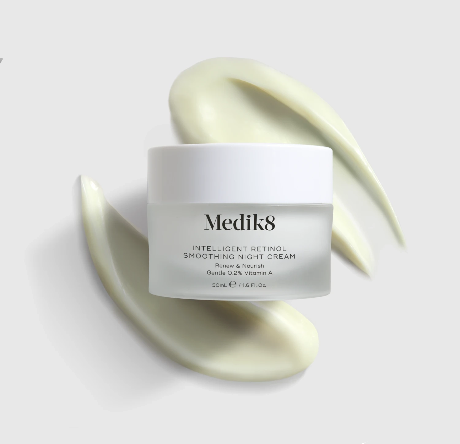 Medik8 Intelligent Retinol® Smoothing Night Cream – Відновлюючий та живильний нічний крем